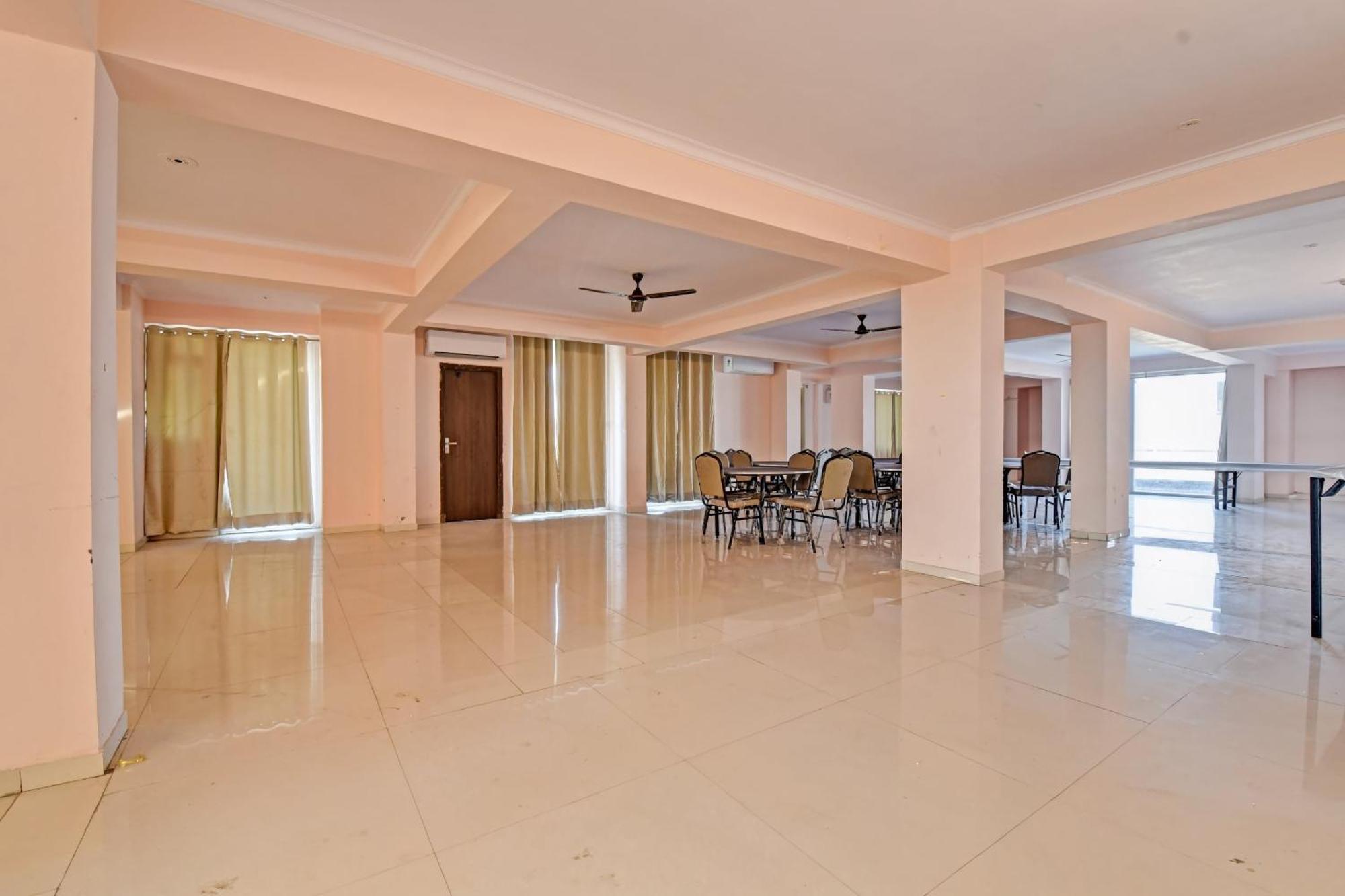Hotel O Townhouse Jaipur Ngoại thất bức ảnh
